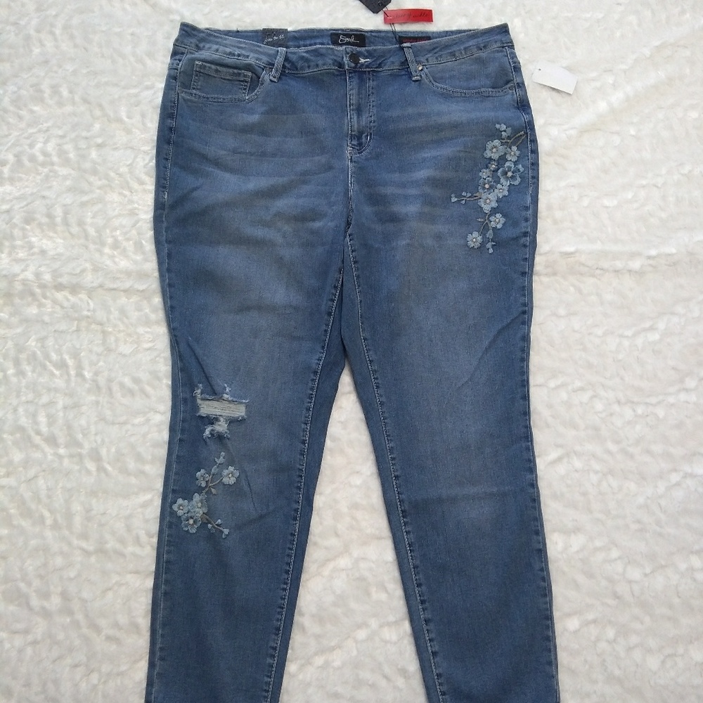 Distressed Embroidered Blue Floral Jeans NWT